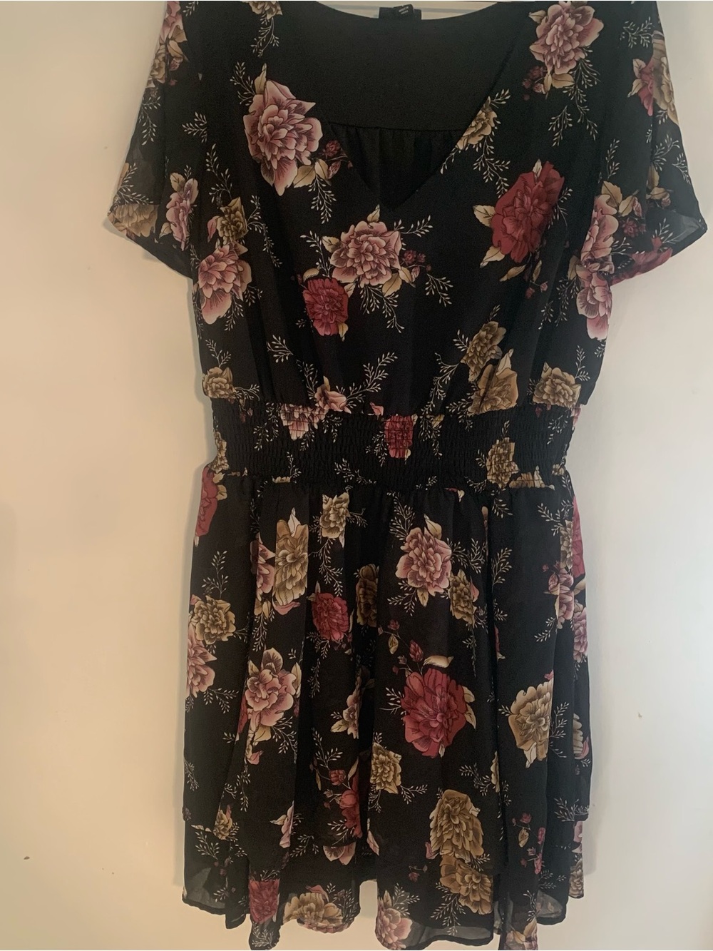 Torrid floral top label close-up